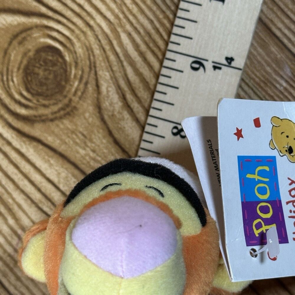 Mattel Arcotoys Holiday Tigger Beanbag‎ Plush Stuffed Animal Disney 7” Christmas - Picture 12 of 12